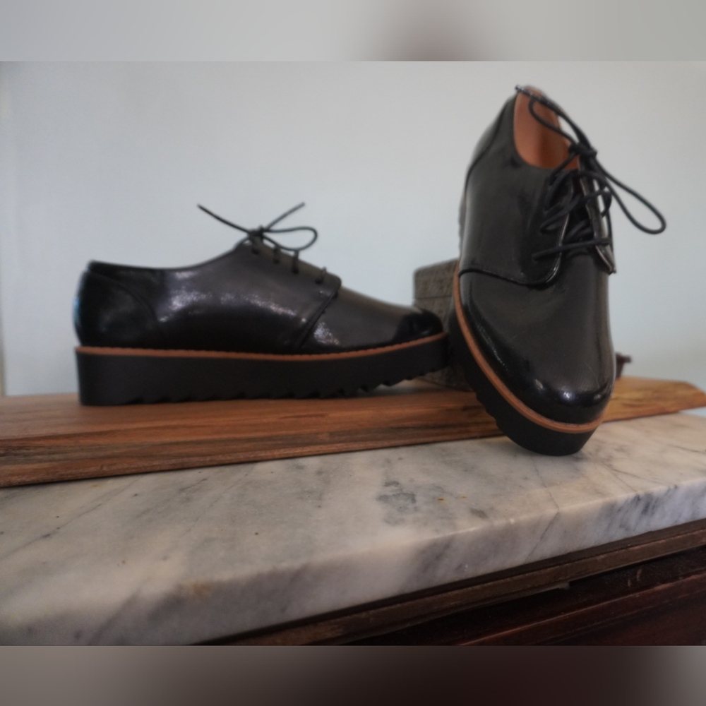 Chinese Laundry Creepers Size 7.5 Vegan Black Patant